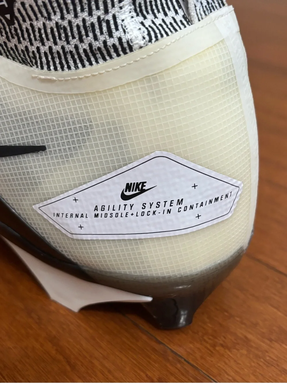 Nike Alpha Menace Elite 3 WIDE 'Ghost White' DH1350-100 Football size 16